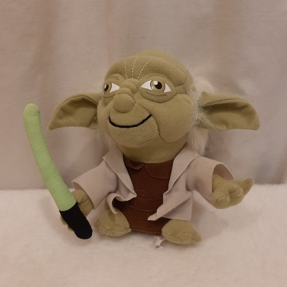 Star Wars Yoda With Lightsaber 7" Plush Stuffed Animal Toy Comic Images - Picture 1 of 16